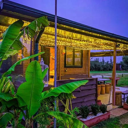Avra Wooden House Apartment